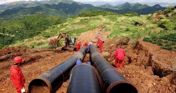 天然氣管道施工現(xiàn)場 天然氣管道施工現(xiàn)場